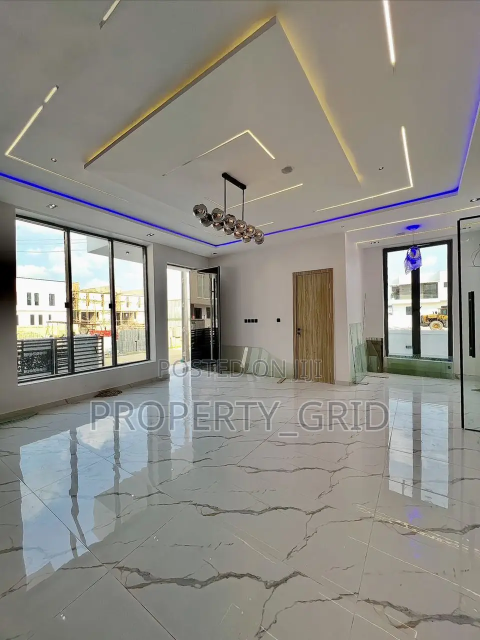 Furnished 4bdrm Duplex in Lekki for sale in Lekki Phase 1