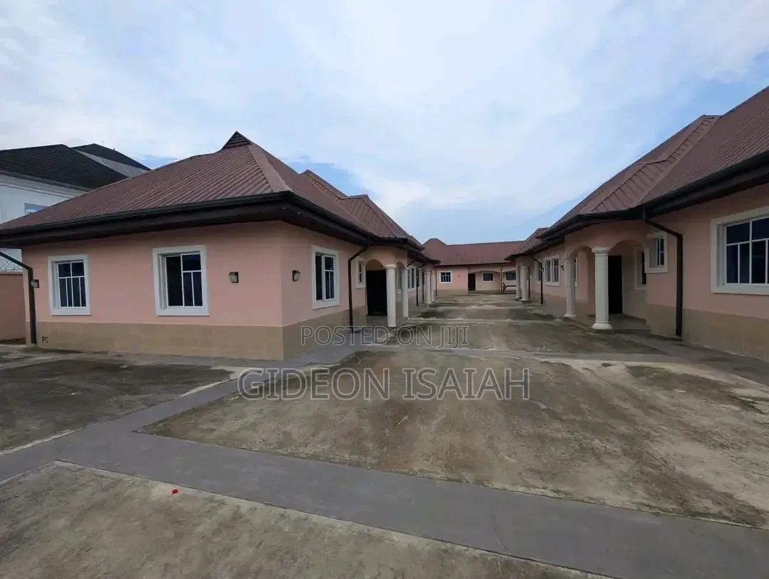1bdrm Apartment in Ifa Big Junction, Uyo for rent in Uyo