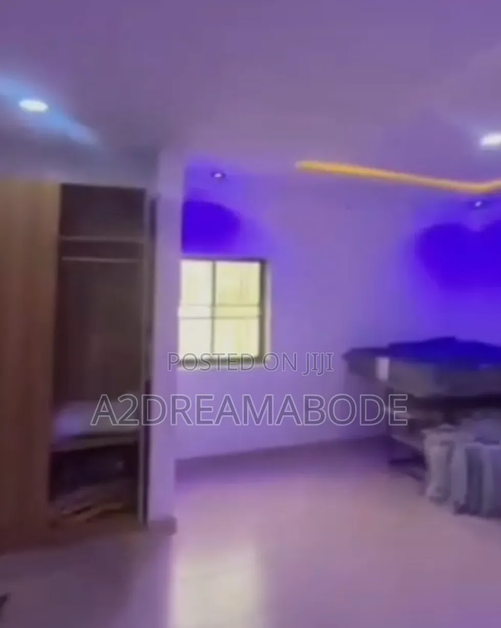 3bdrm Apartment in Magodo Phase 2 for rent in GRA Phase 2 Shangisha