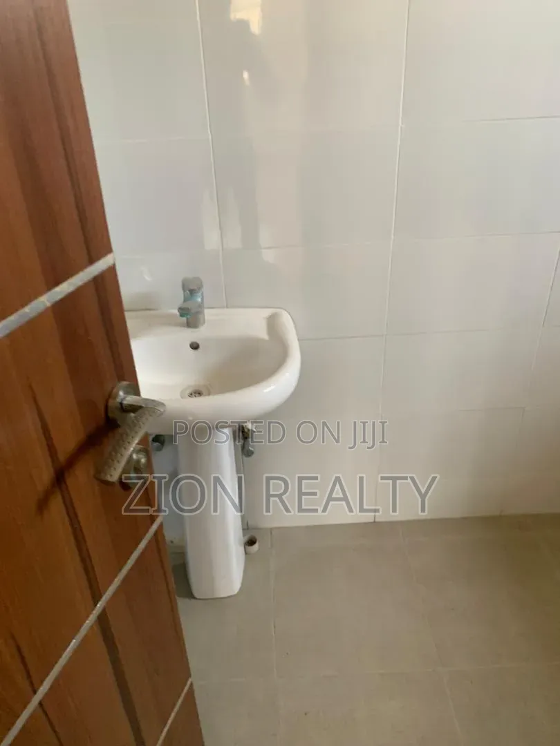 4bdrm Duplex in Otunla, Bogije for sale in Bogije