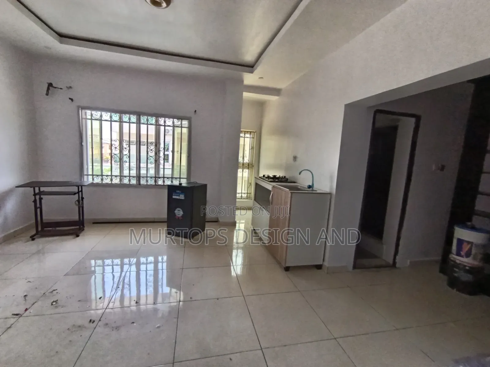 Studio Apartment in Paradise 3, Chevron for rent in Chevron
