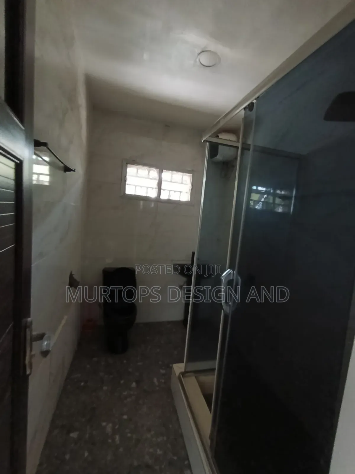 Studio Apartment in Paradise 3, Chevron for rent in Chevron