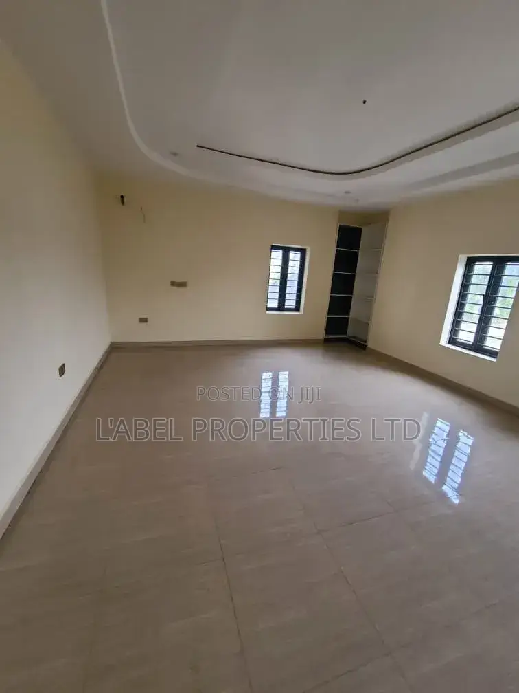 3bdrm Block of Flats in Standard Estate for rent in Galadimawa