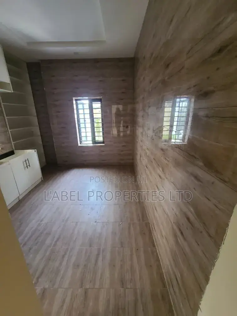 3bdrm Block of Flats in Standard Estate for rent in Galadimawa