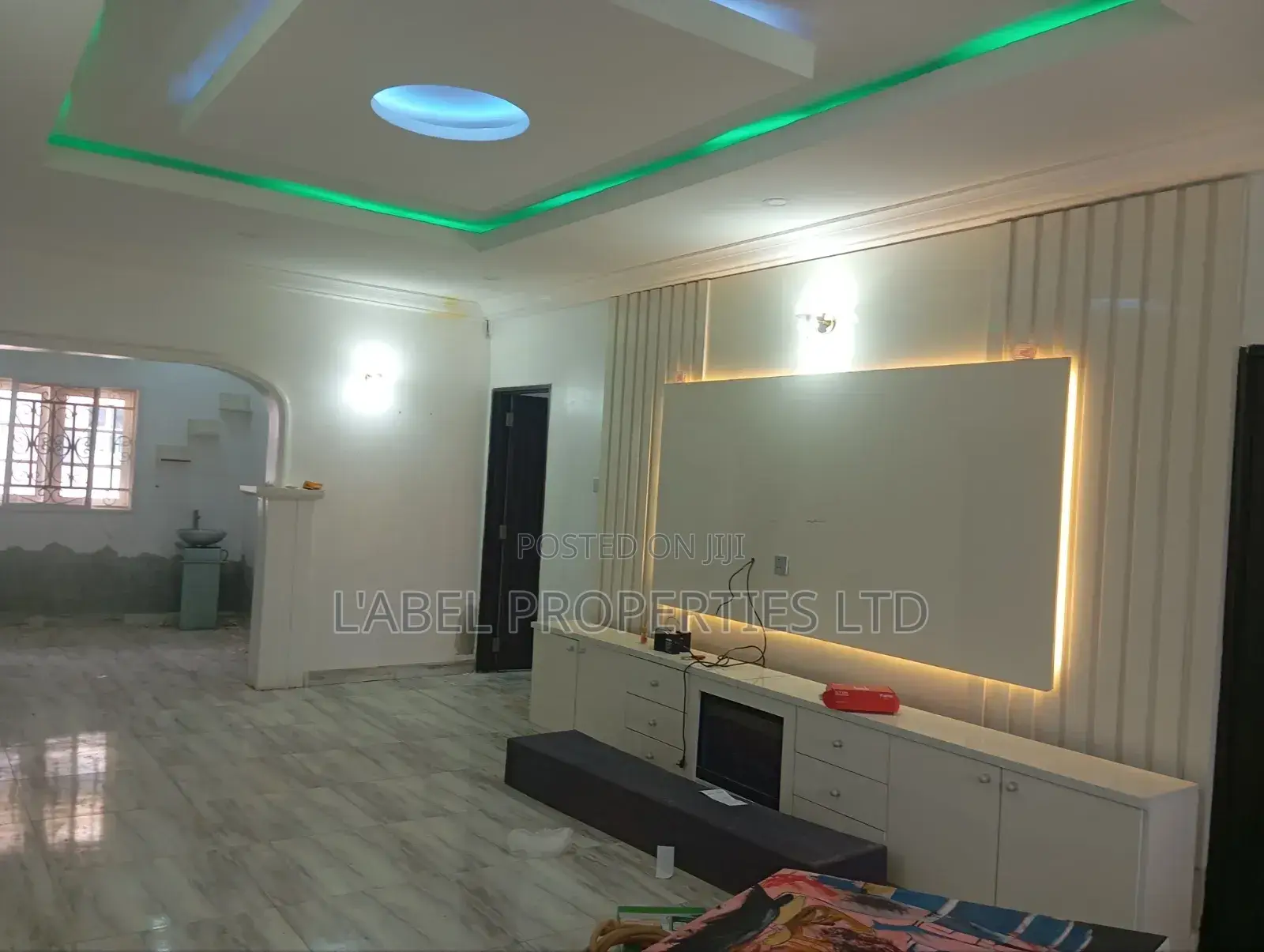 3bdrm Bungalow in Standard Estate for rent in Galadimawa
