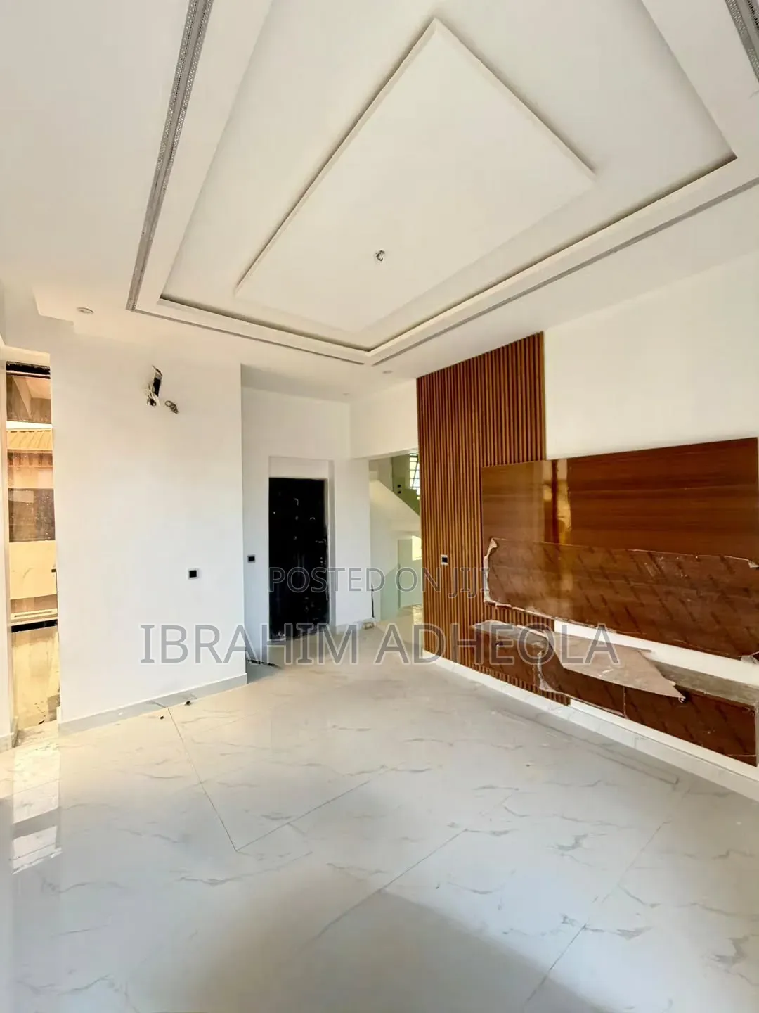 5bdrm Duplex in Magodo Gra Phase1 for sale in GRA Phase 1