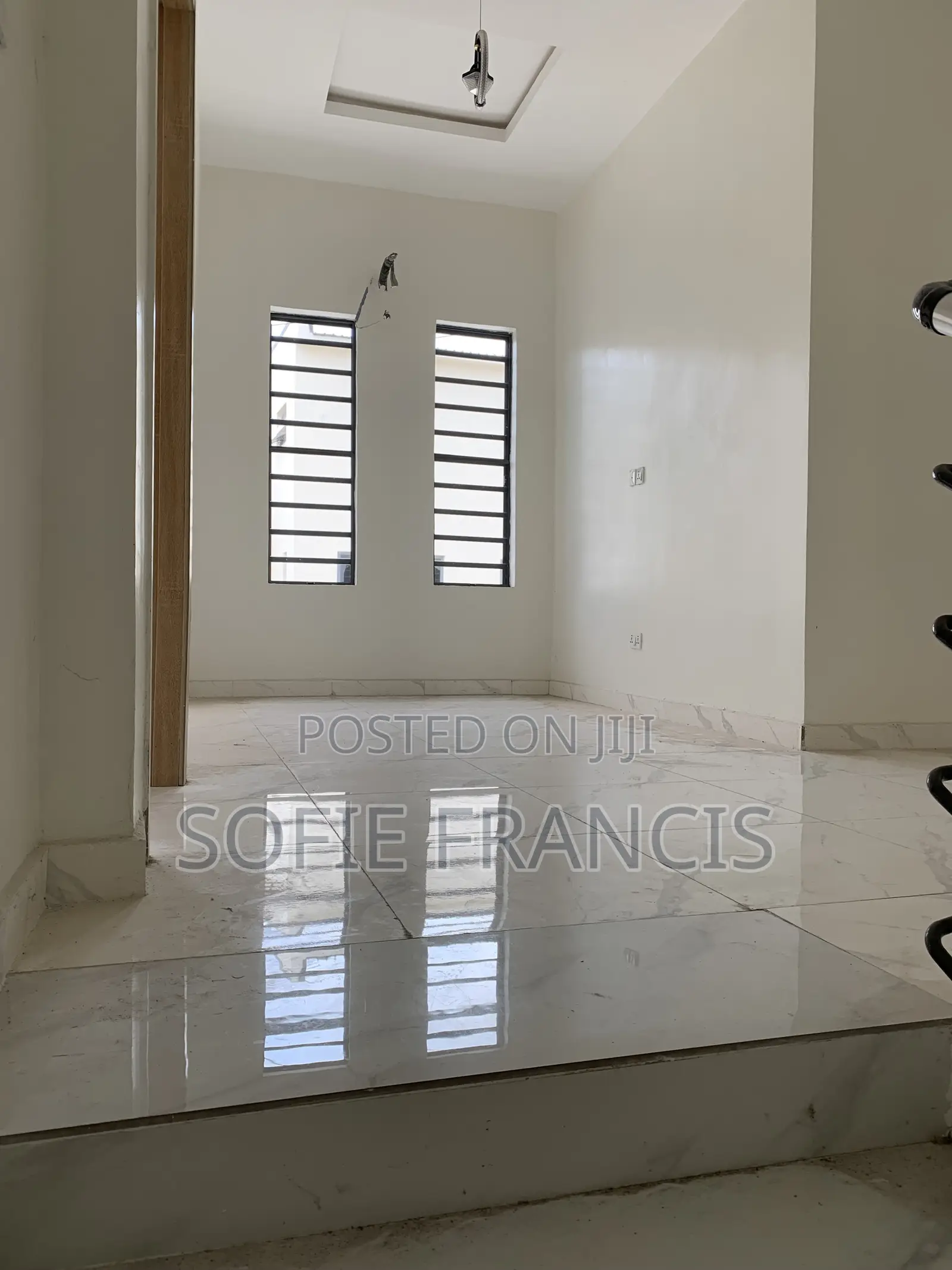 4bdrm Duplex in Vgc for sale in VGC / Ajah
