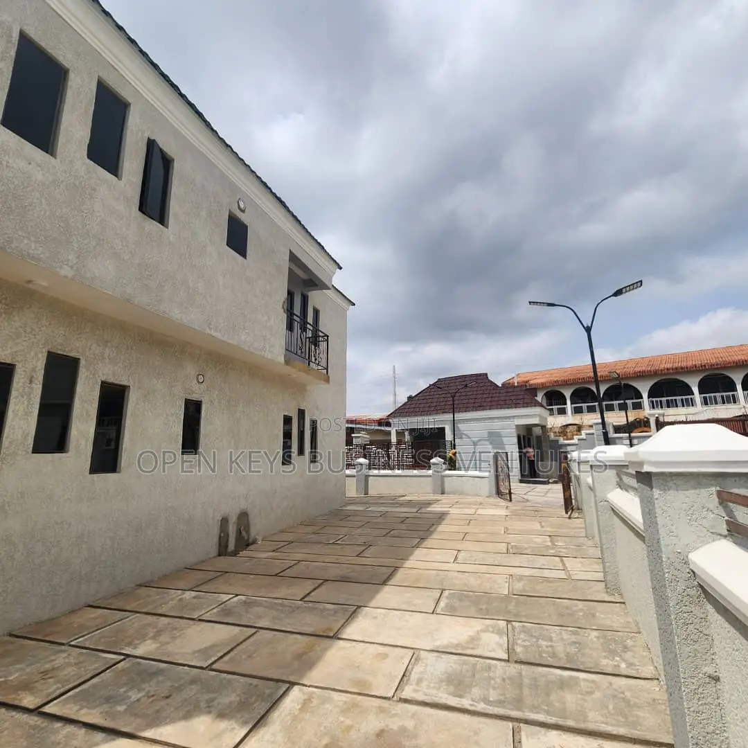 Furnished 4bdrm Duplex in Mini Estate, Old Bodija for sale in Old Bodija