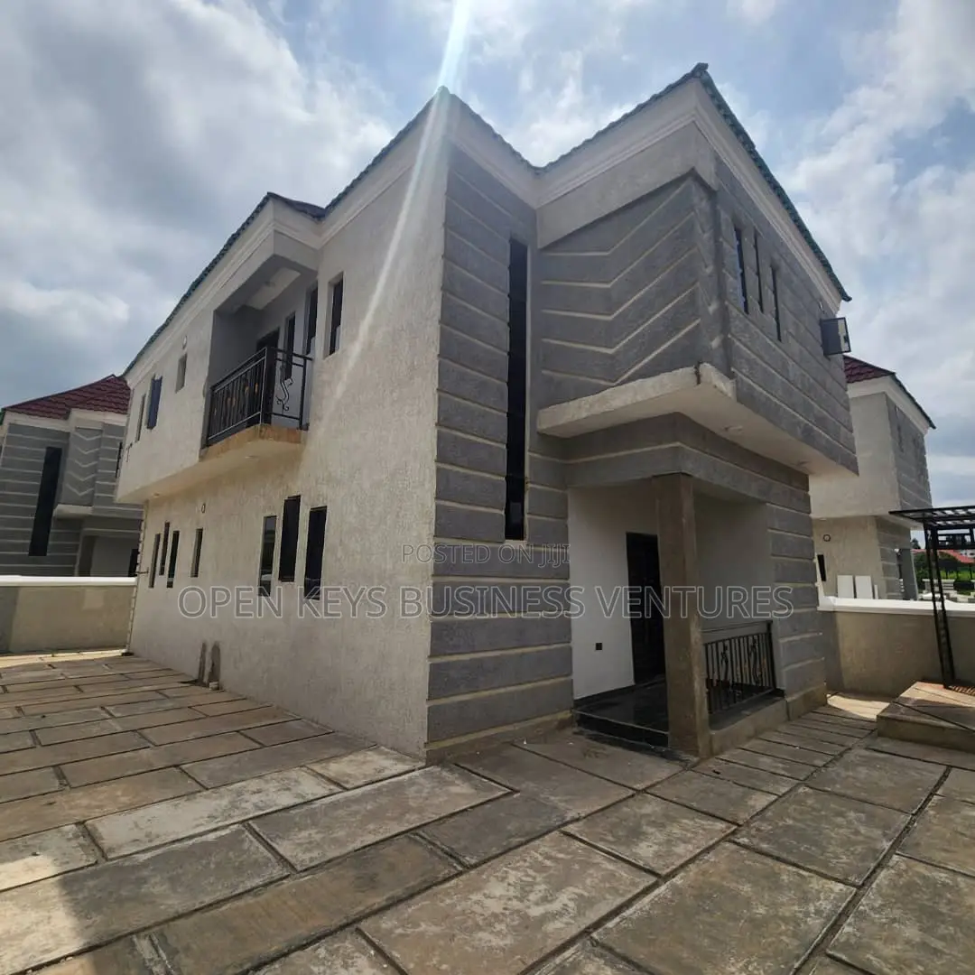 Furnished 4bdrm Duplex in Mini Estate, Old Bodija for sale in Old Bodija