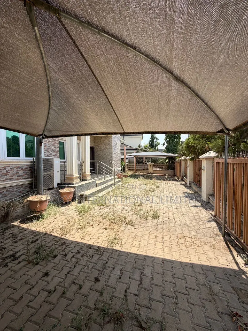 Furnished 3bdrm Duplex in River Park, FHA for sale in FHA