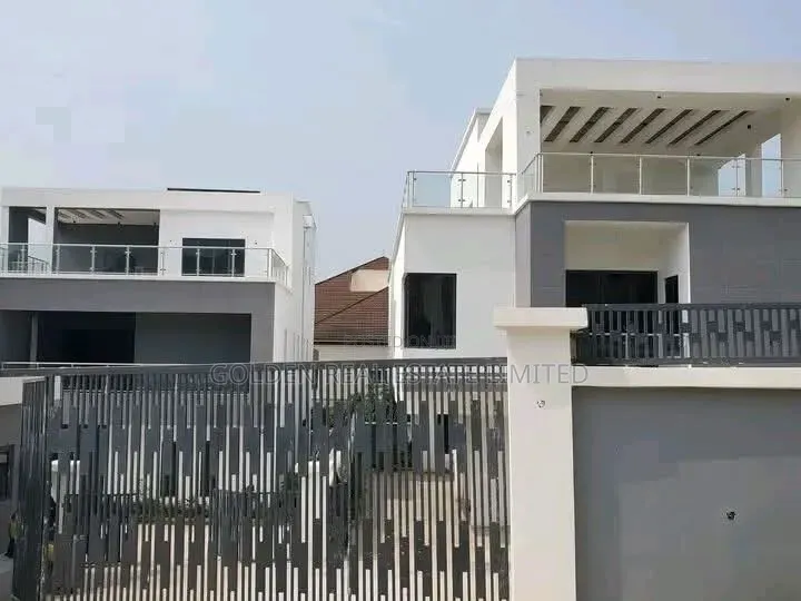 5bdrm Duplex in Lokogoma for sale in Lokogoma