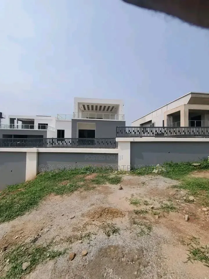 5bdrm Duplex in Lokogoma for sale in Lokogoma