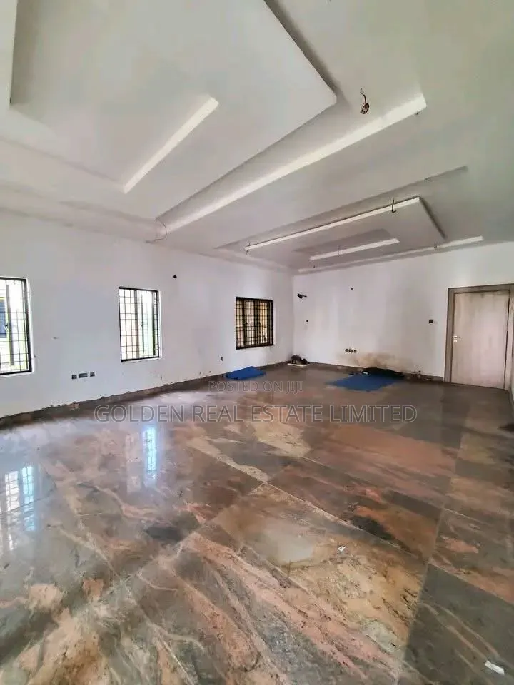 5bdrm Duplex in Asokoro for sale in Asokoro