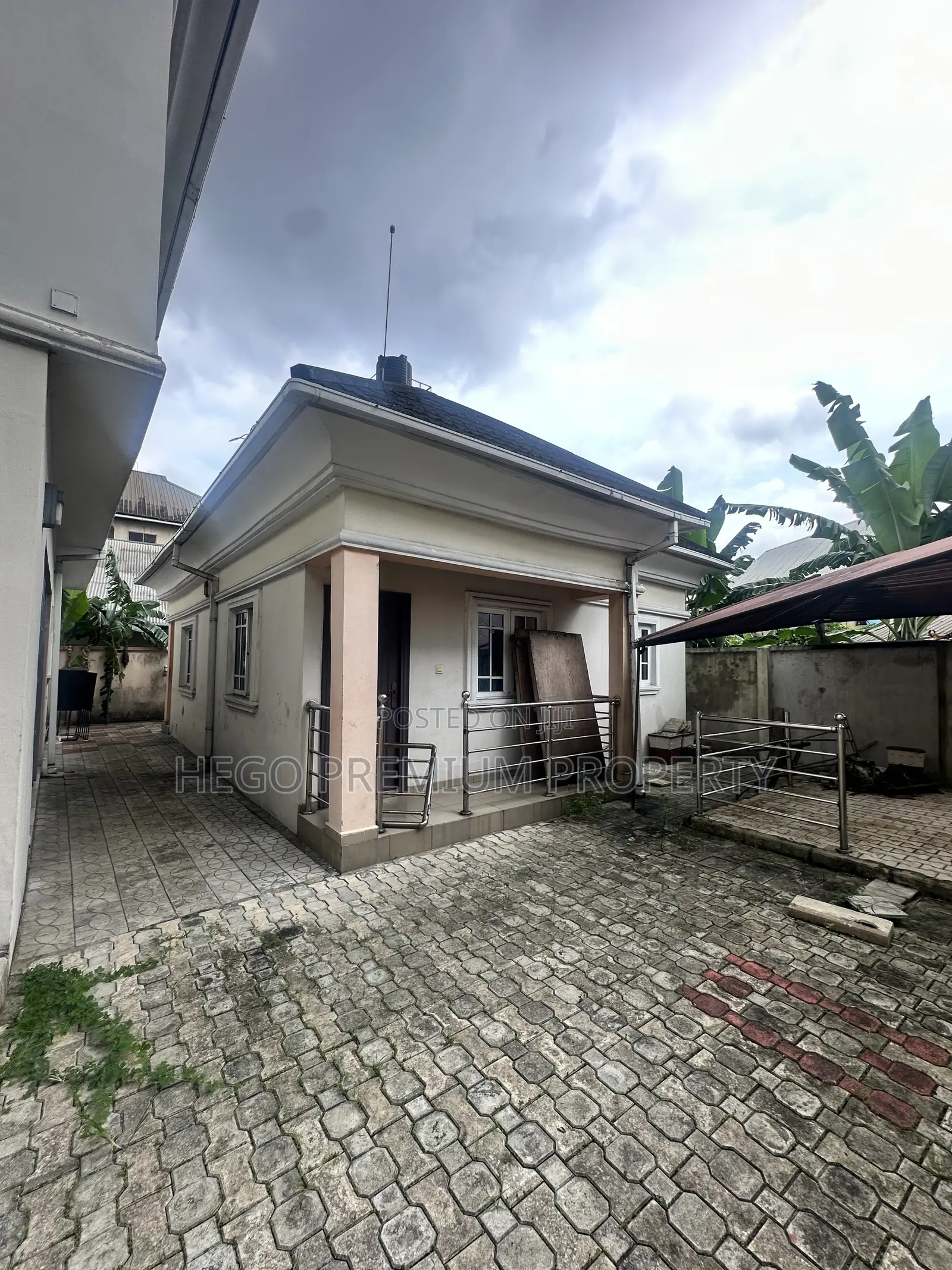 4bdrm Duplex in Farm Road 2, Eliozu for rent in Eliozu