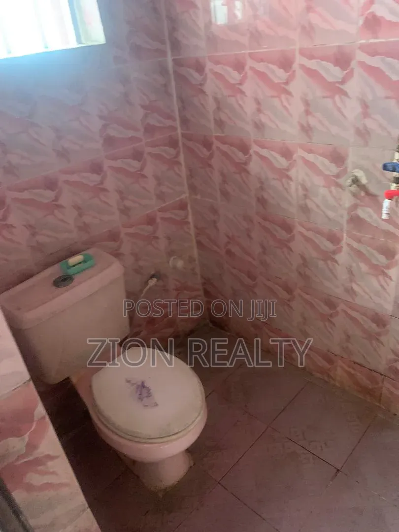 1bdrm Bedsitter in New Road, Awoyaya for rent in Awoyaya