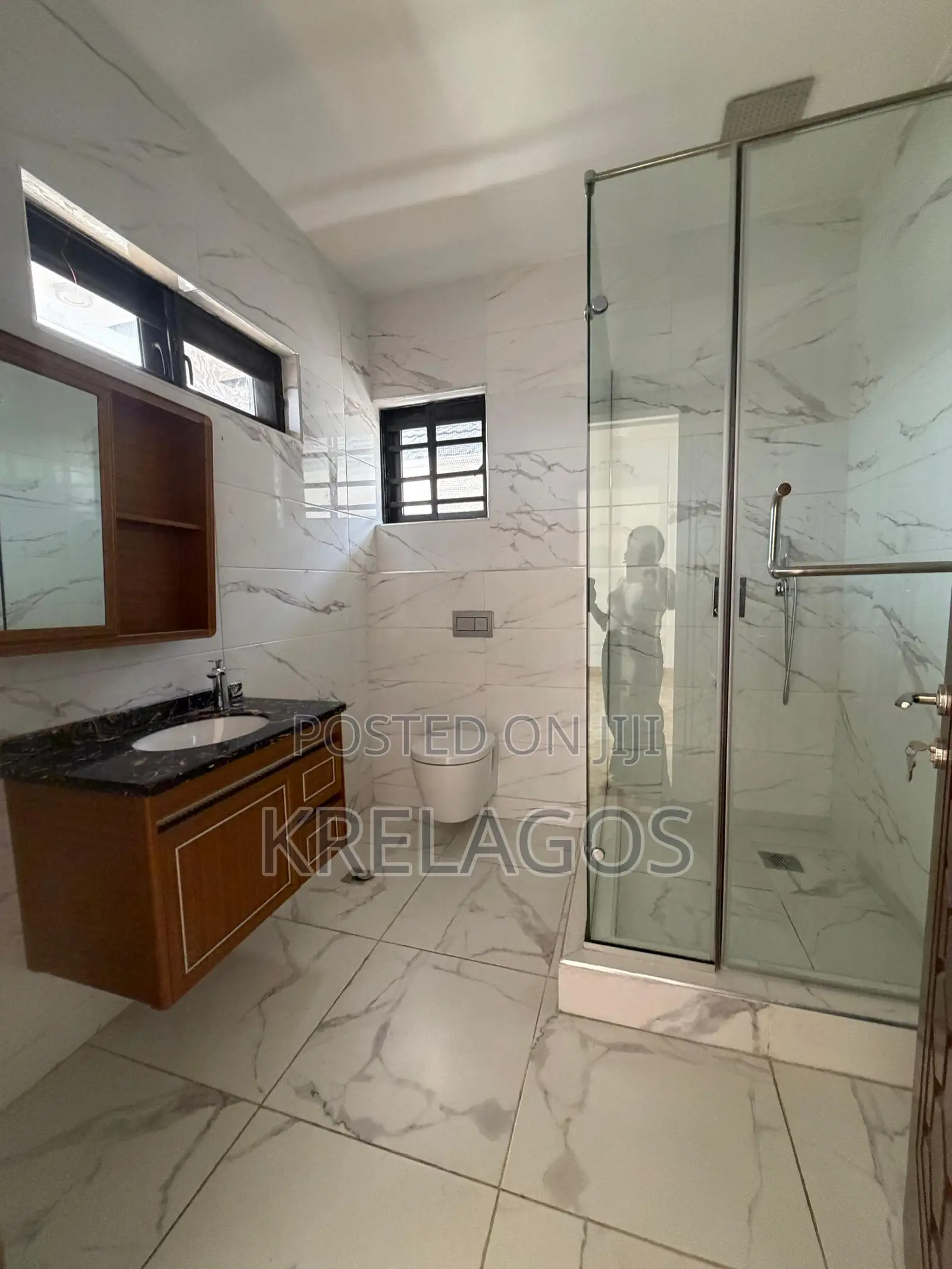 4bdrm Duplex in Sangotedo for sale in Sangotedo