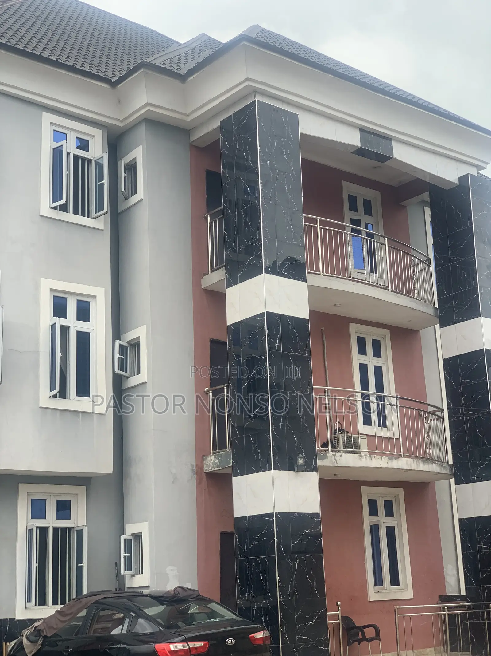 3bdrm Block of Flats in Egbu, Owerri for sale in Owerri