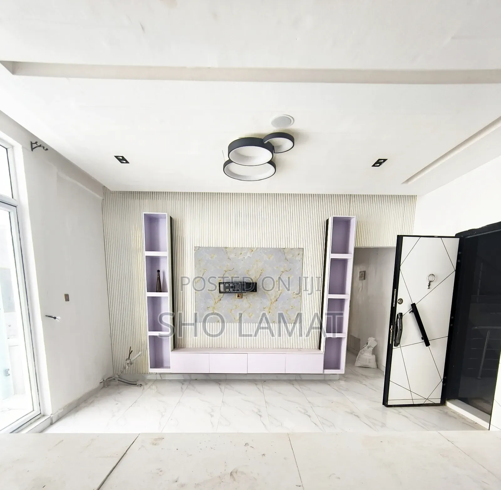 2bdrm Block of Flats in Abimbola Aduke, Lekki Phase 1 for sale in Lekki Phase 1