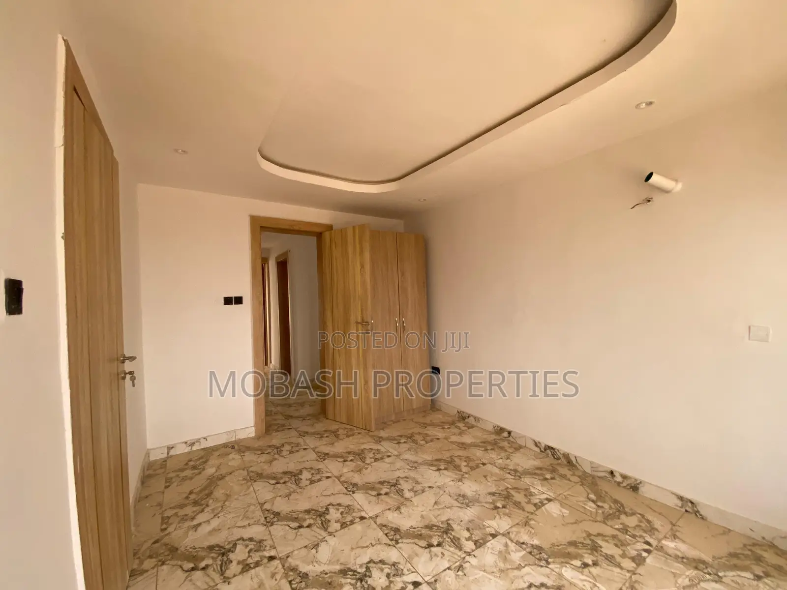 4bdrm Duplex in Adeoyo Gra, Ini for sale in Ini