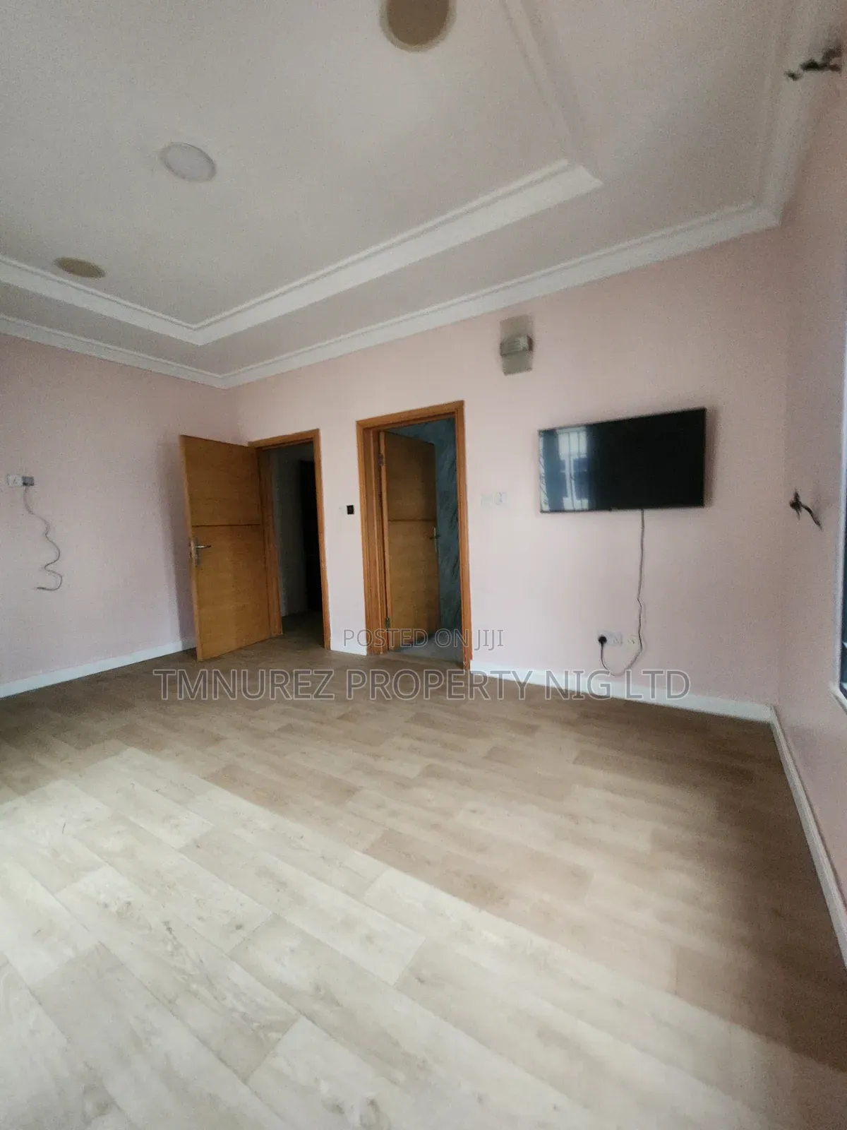 Studio Apartment in Chevron for rent in Chevron