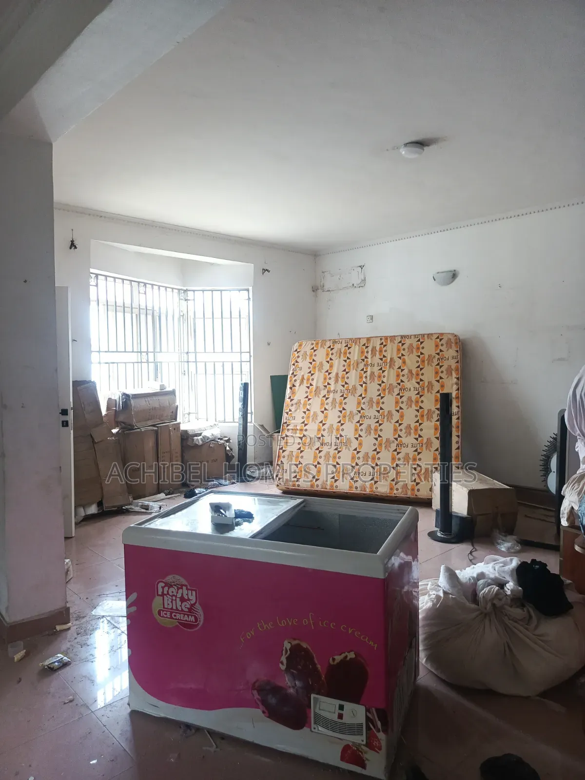 4 Bedroom Duplex With 2 Rooms Bq in Lekki Phase 1 in Lekki Phase 1