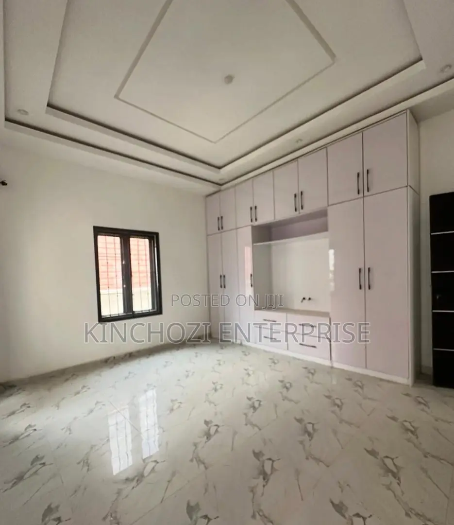 3bdrm Duplex in Rockvale Manors, Zone B for rent in Zone B