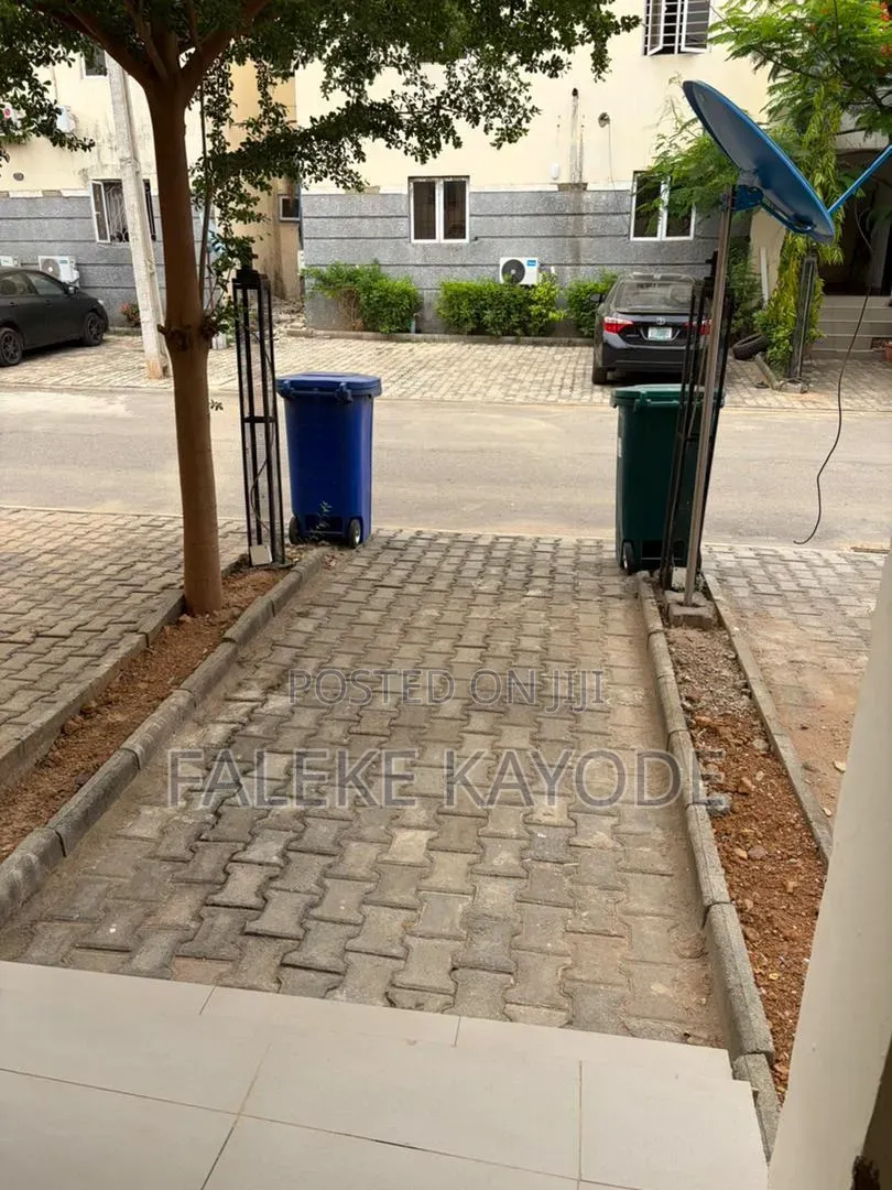Furnished 2bdrm Block of Flats in Brians And Hammers, Life Camp in Life Camp