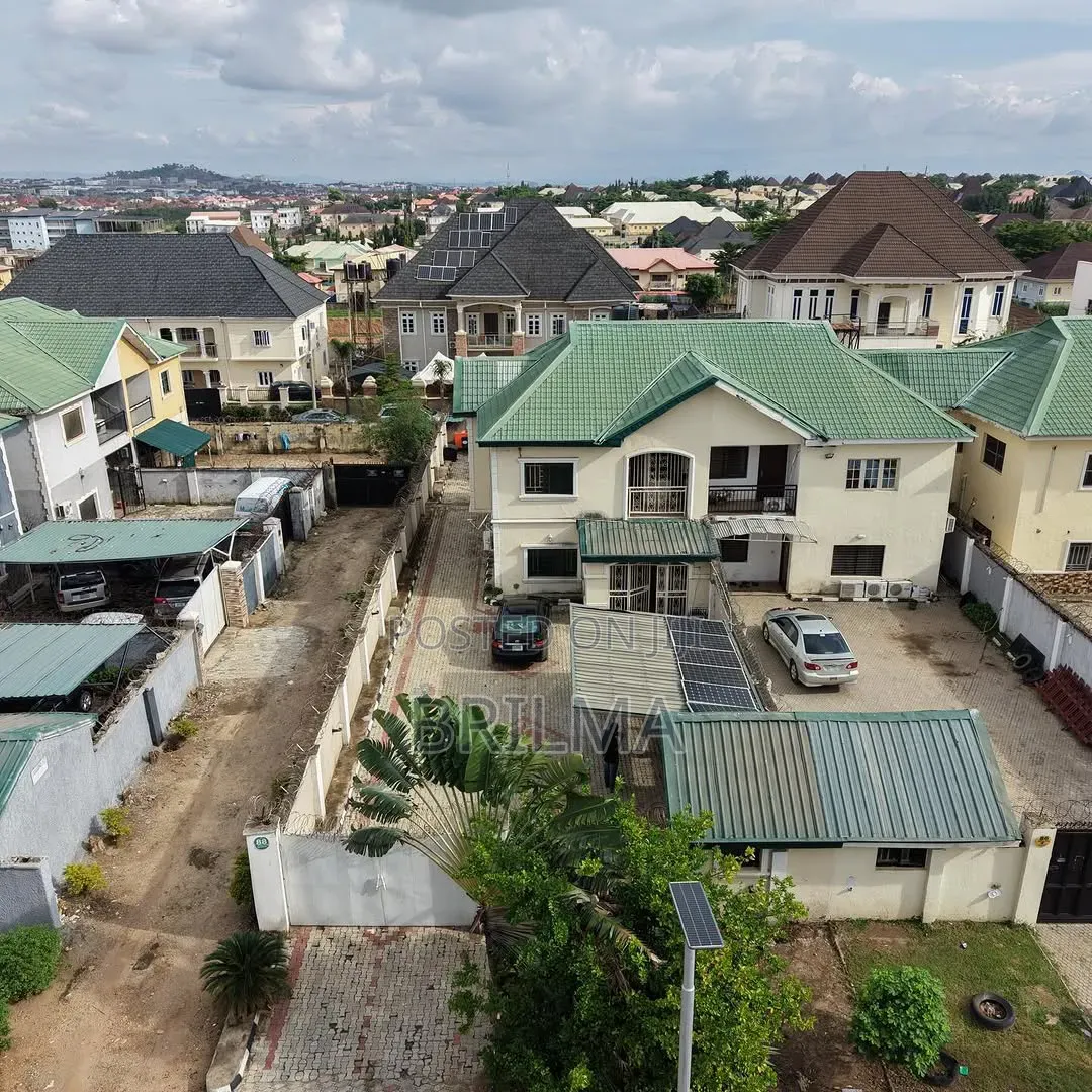 4bdrm Duplex in Dawaki for sale in Dawaki