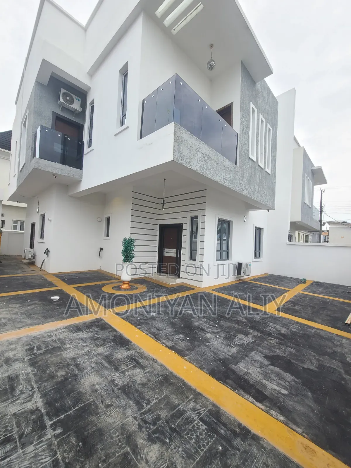 Furnished 4bdrm Duplex in Lekki Scheme2, VGC / Ajah for sale in VGC / Ajah