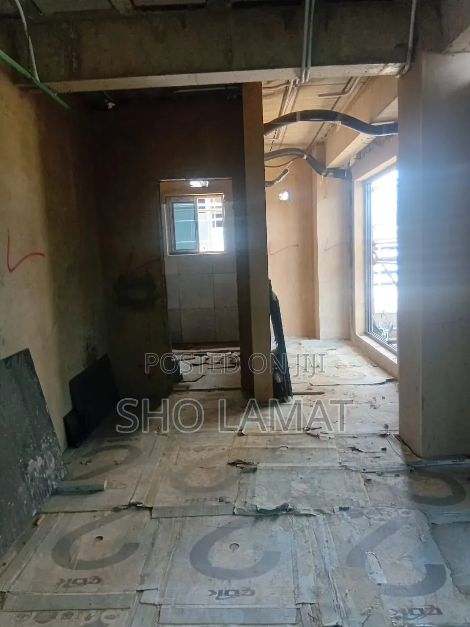 Studio Apartment in Adeola Hopewell for sale in Adeola Hopewell