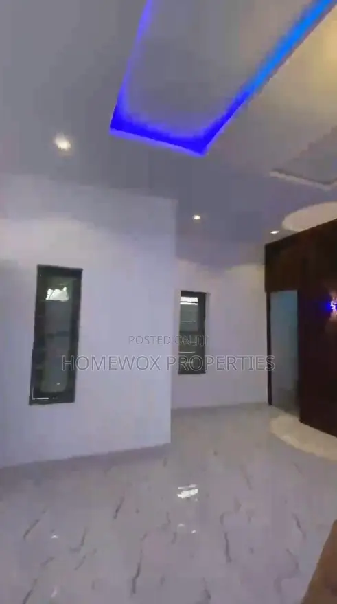2bdrm Duplex in East West Road for rent in East West Road