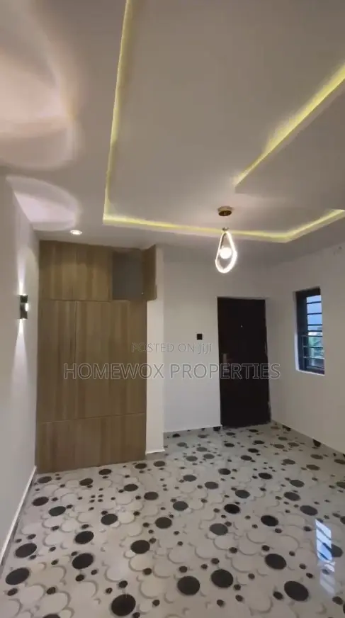 2bdrm Duplex in East West Road for rent in East West Road