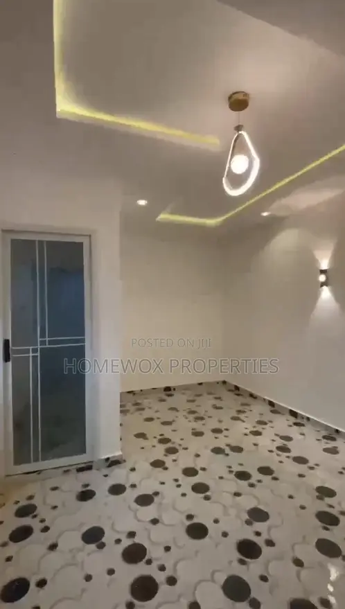 2bdrm Duplex in East West Road for rent in East West Road