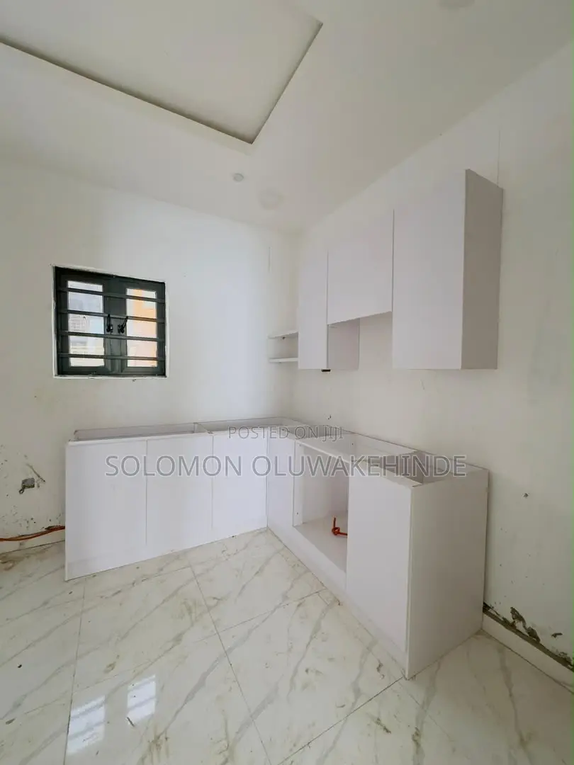 3bdrm Apartment in Gbagada for sale in Gbagada