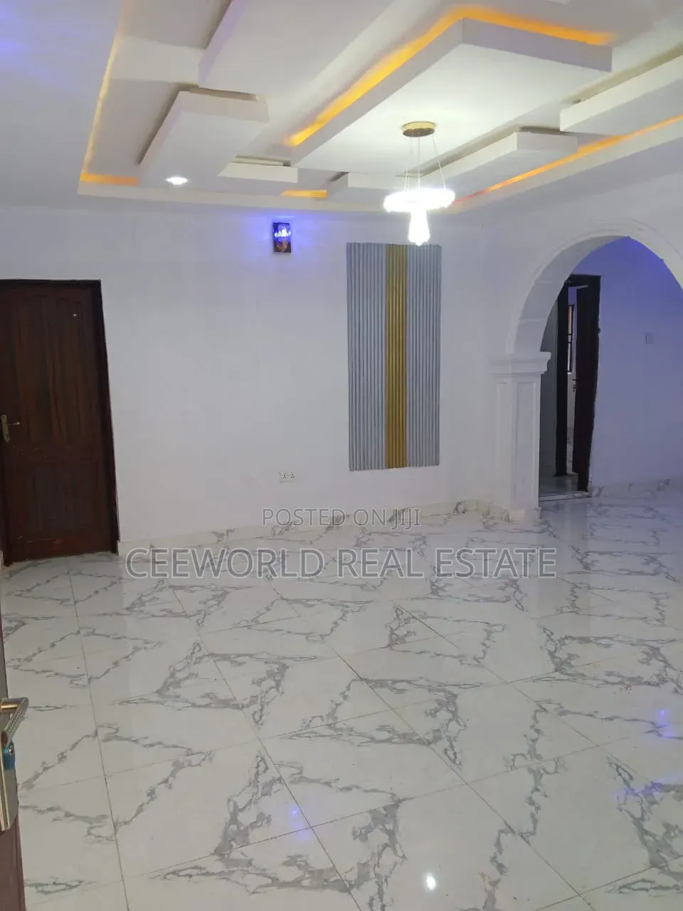 3bdrm Apartment in Main Oluyole Estate for rent in Oluyole Estate
