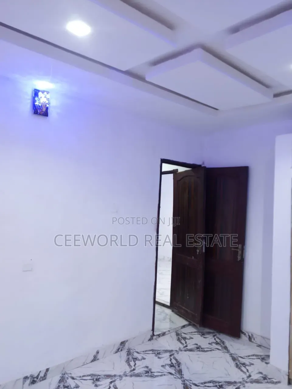 3bdrm Apartment in Main Oluyole Estate for rent in Oluyole Estate
