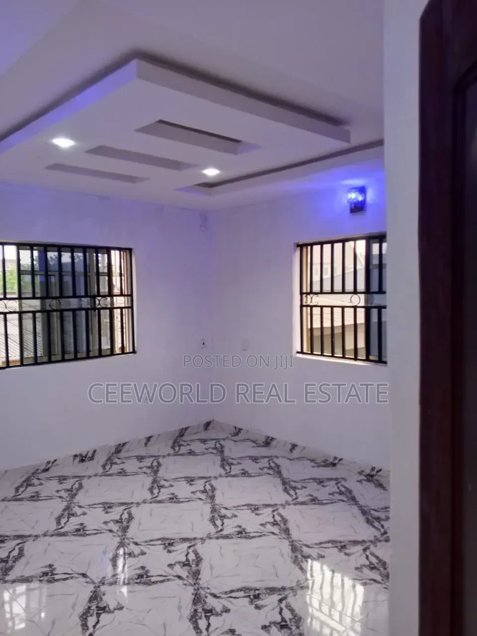 3bdrm Apartment in Main Oluyole Estate for rent in Oluyole Estate