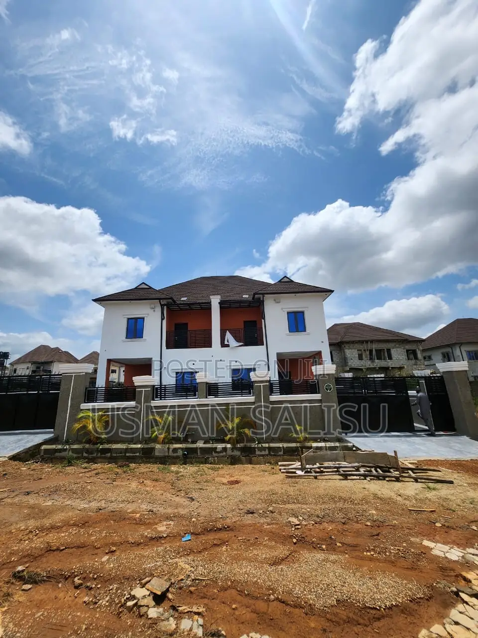 3bdrm Duplex in Fo1 Kubwa for sale in Kubwa