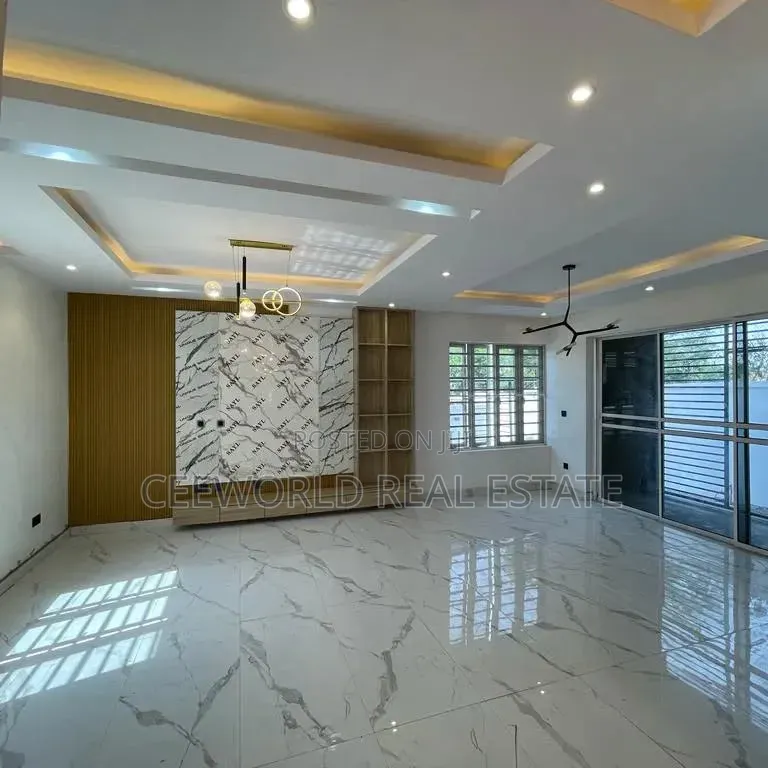 4bdrm Duplex in Calton Gate Estate for rent in Akobo