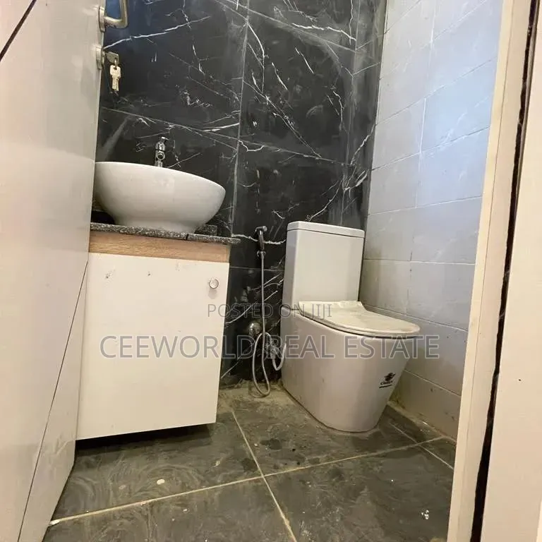 4bdrm Duplex in Calton Gate Estate for rent in Akobo