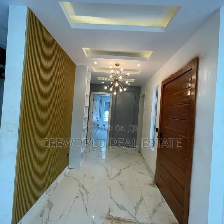 4bdrm Duplex in Calton Gate Estate for rent in Akobo