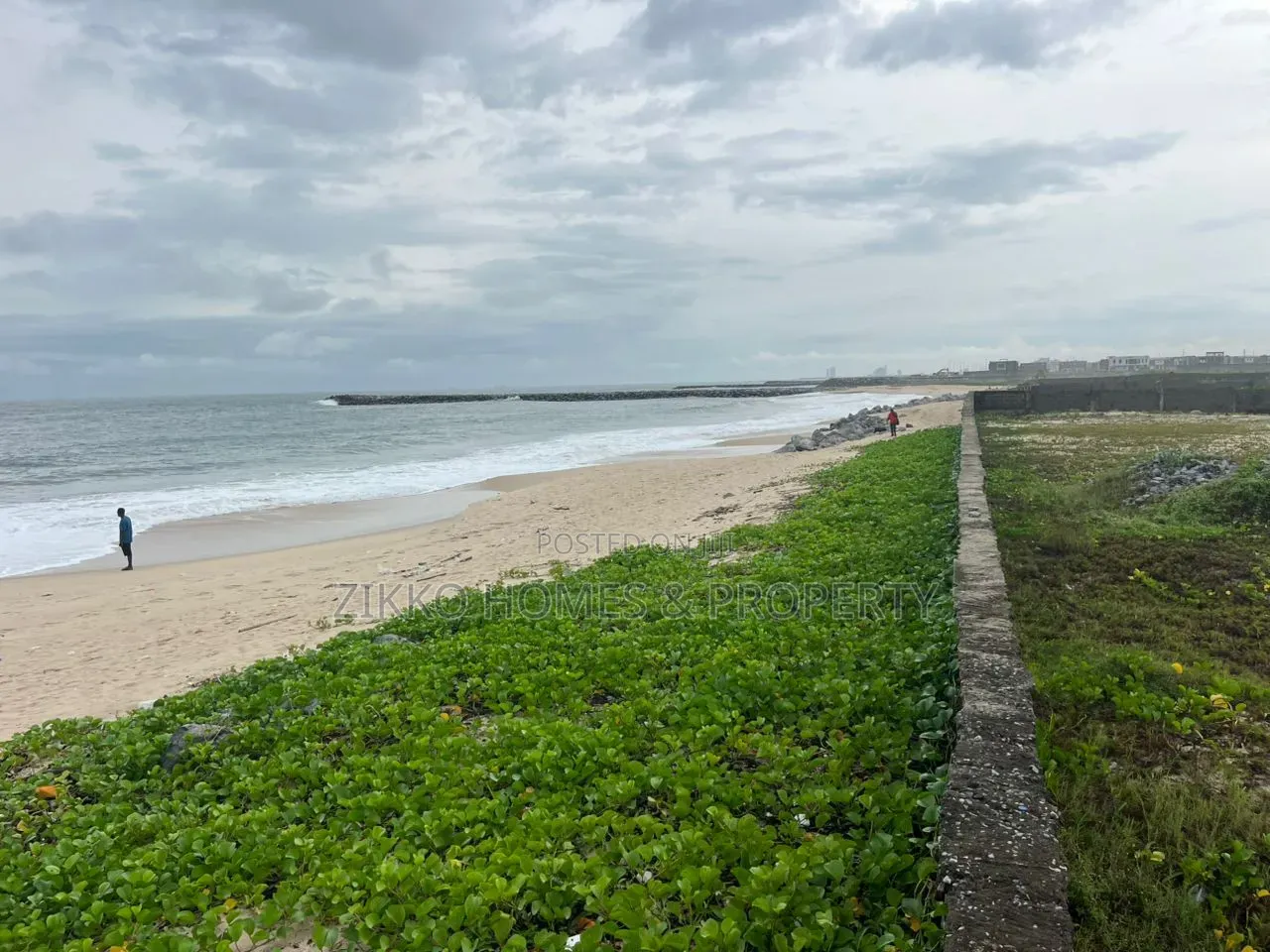Beach Front Bulk Land for Sale at Alpha Beach,New Road Lekki in Chevron