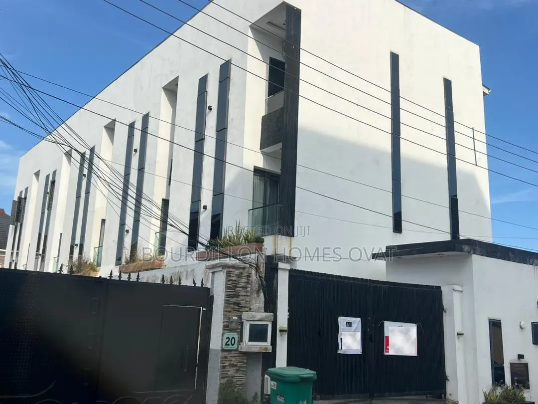 2bdrm Duplex in Ologolo Lekki Lagos for rent in Ologolo