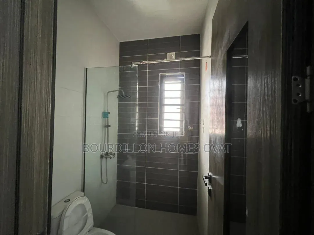 2bdrm Duplex in Ologolo Lekki Lagos for rent in Ologolo