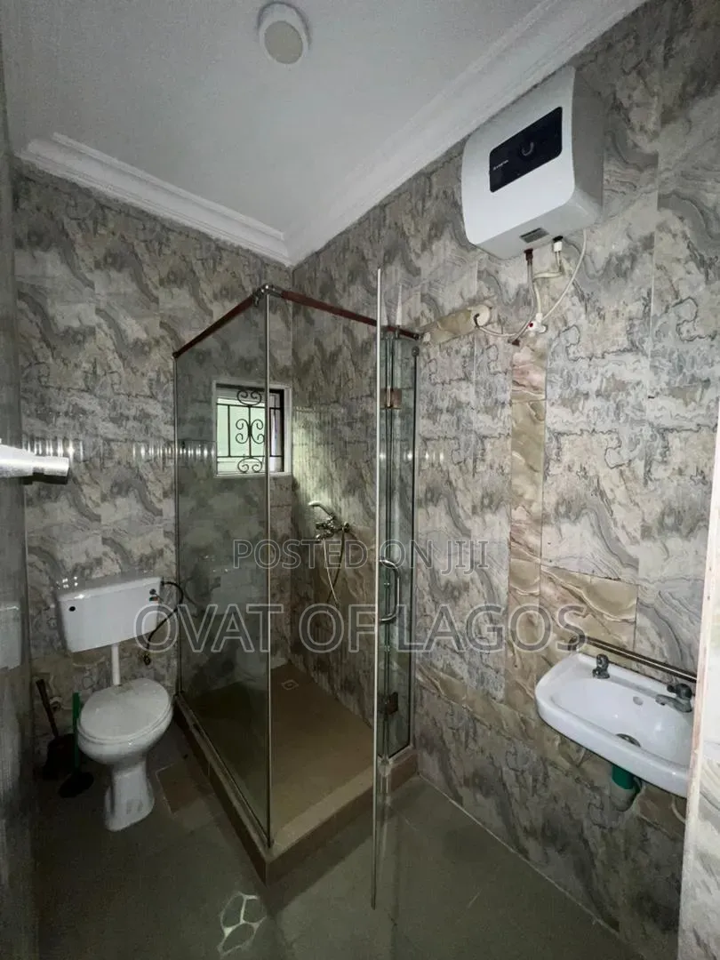 3bdrm Apartment in Chevron for rent in Chevron