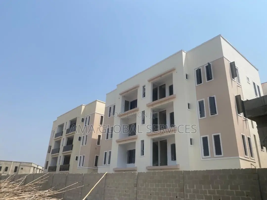 2bdrm Maisonette in The Goldmark, Ikate for sale in Ikate