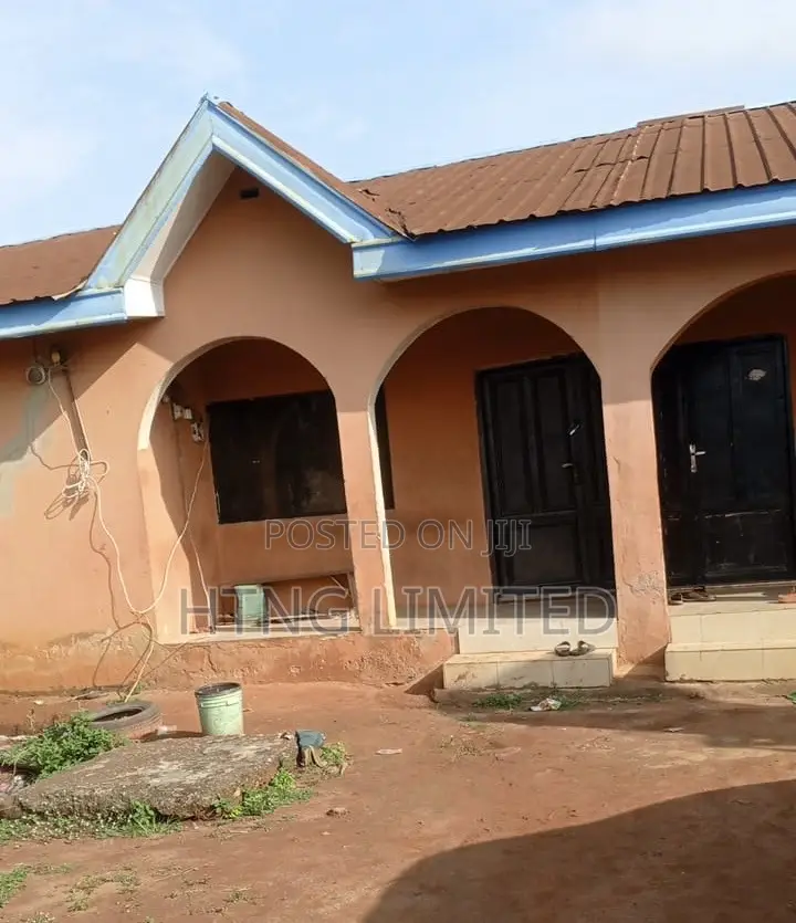 2bdrm Bungalow in Freedom, Igbogbo for sale in Igbogbo