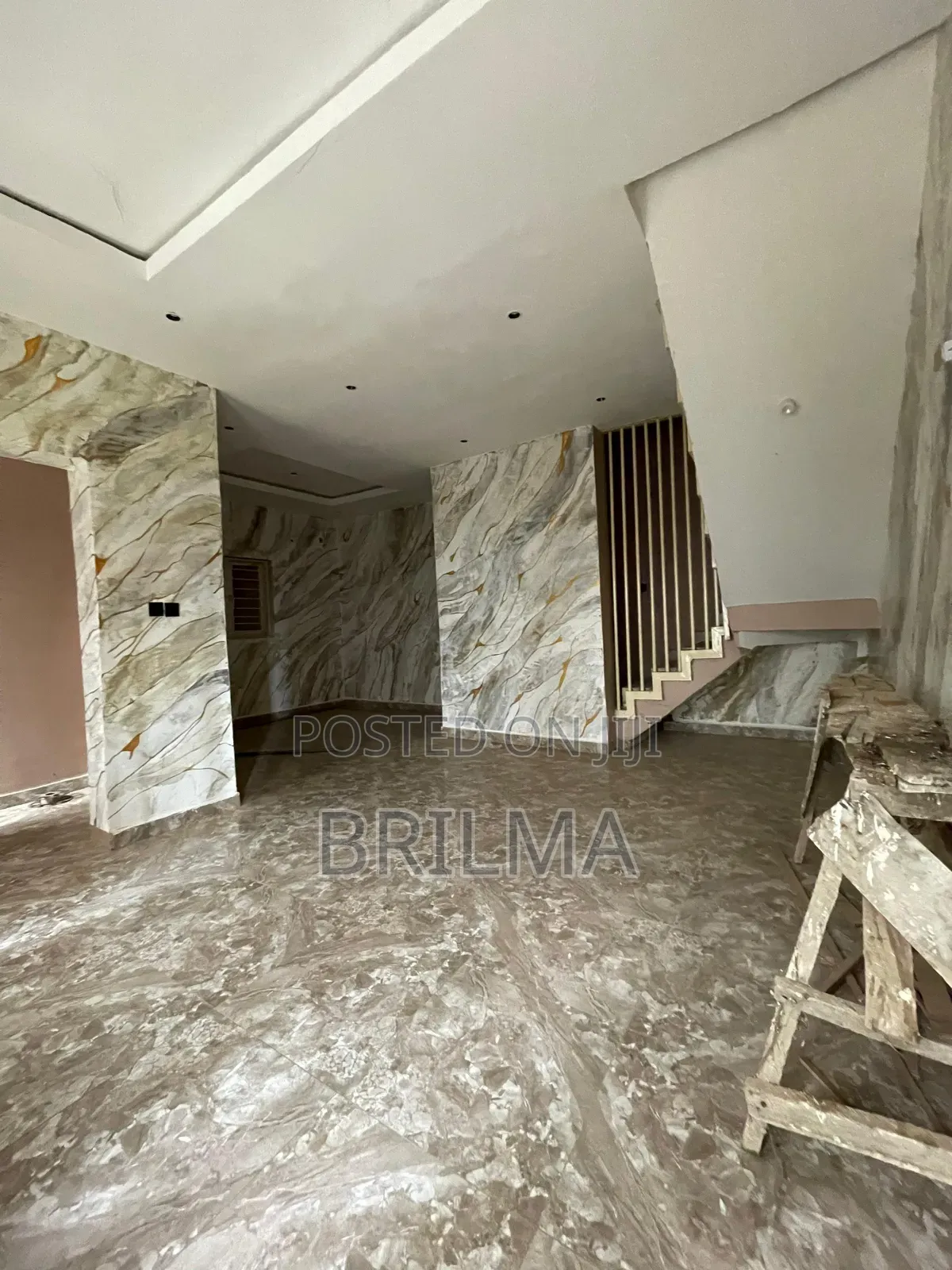 4bdrm Duplex in Wuse 2 for sale in Wuse 2