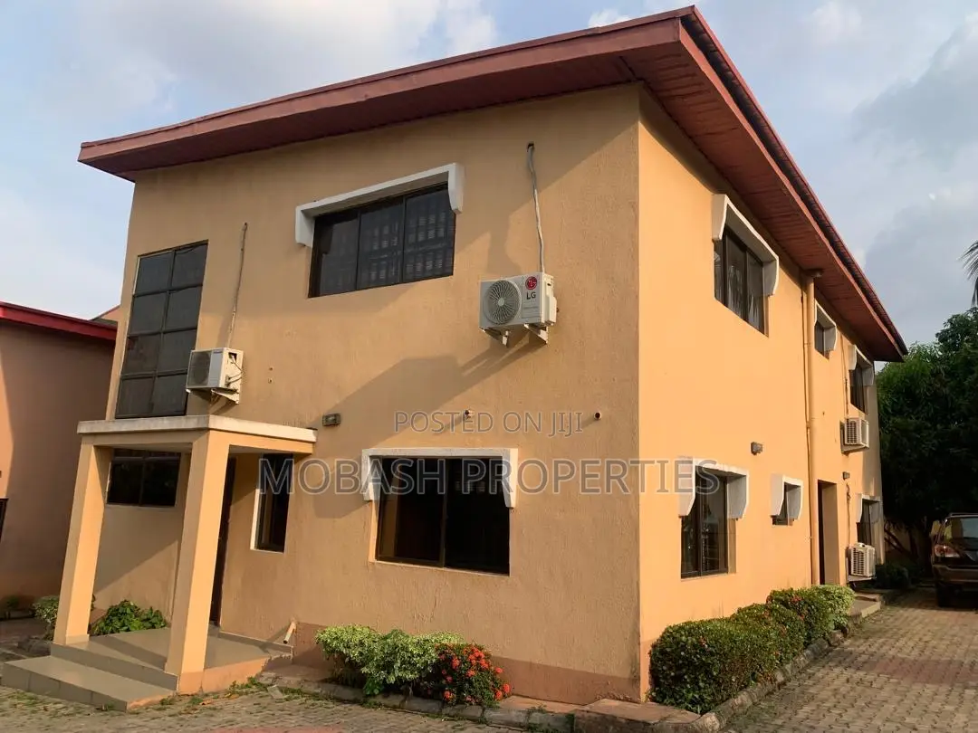 Multi Units of 6bedroom Duplex and 4bedroom Detached Duplex in Ibadan