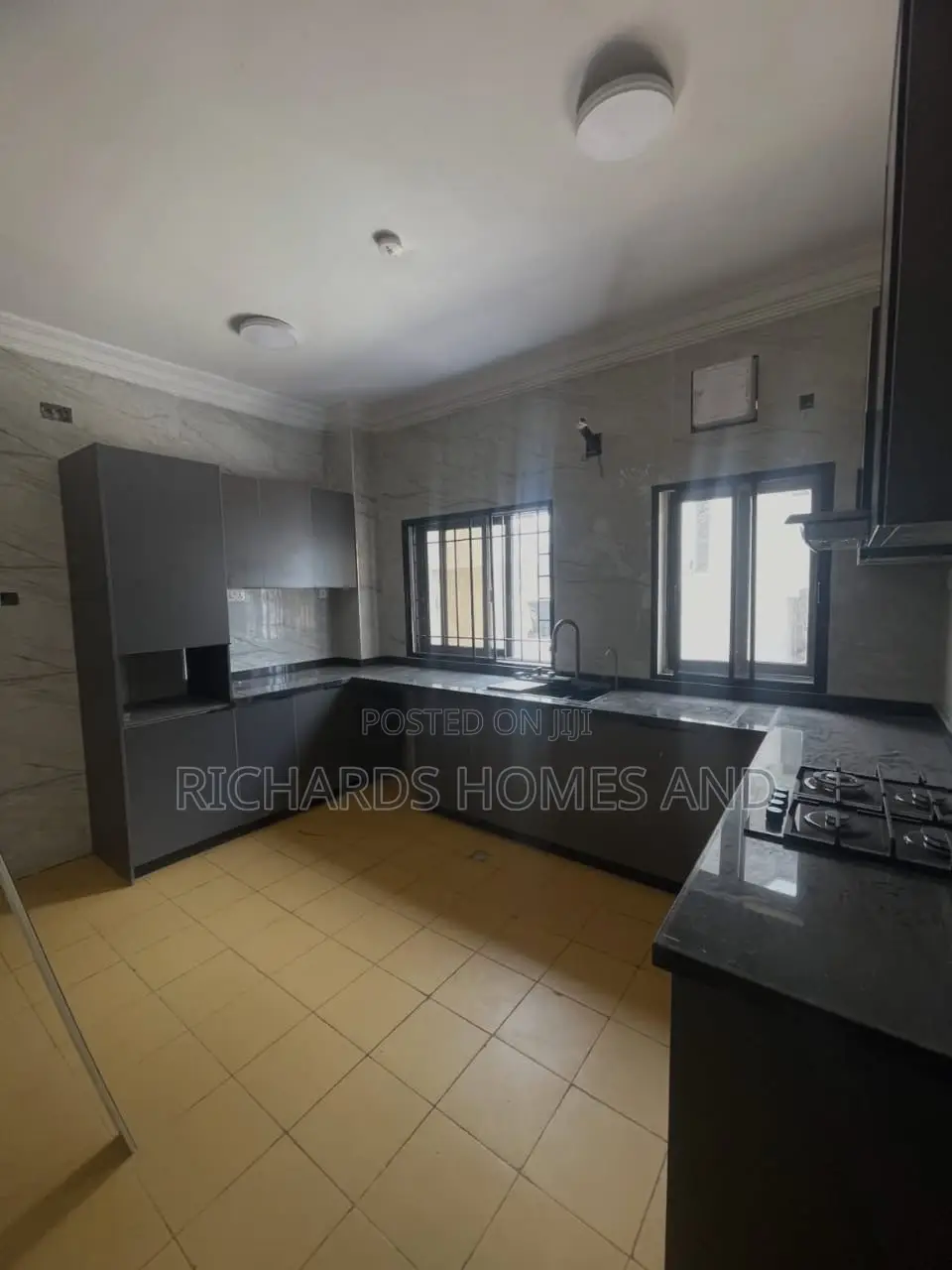 3bdrm Apartment in Lekki Phase 1 for rent in Lekki Phase 1